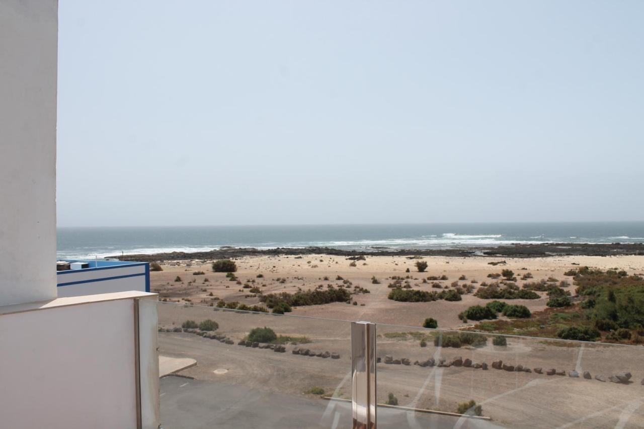 Apartamentos Tocororo Cotillo Екстериор снимка