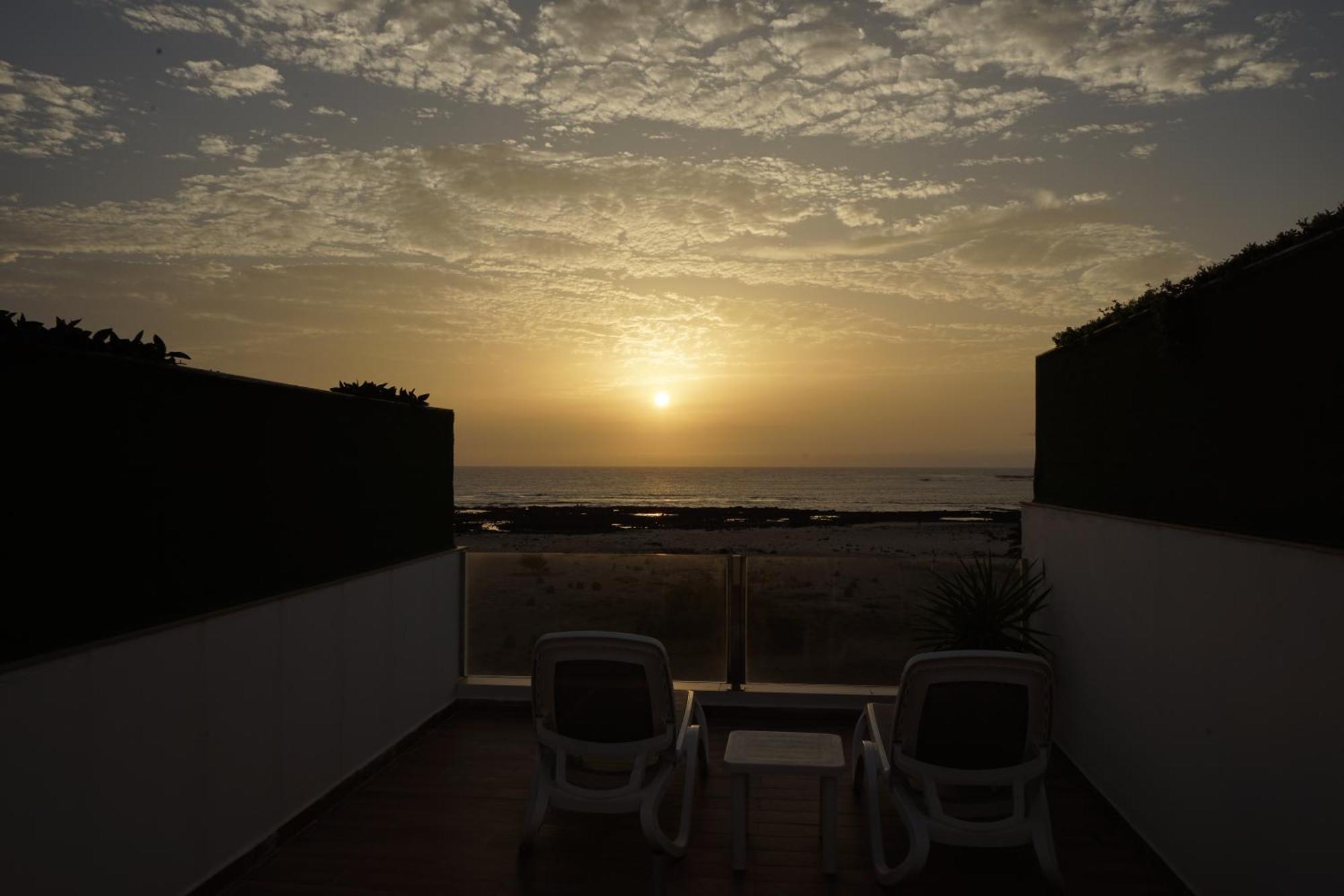Apartamentos Tocororo Cotillo Екстериор снимка